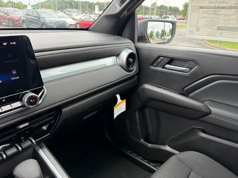 New 2026 Chevrolet Colorado LT RWD image 17