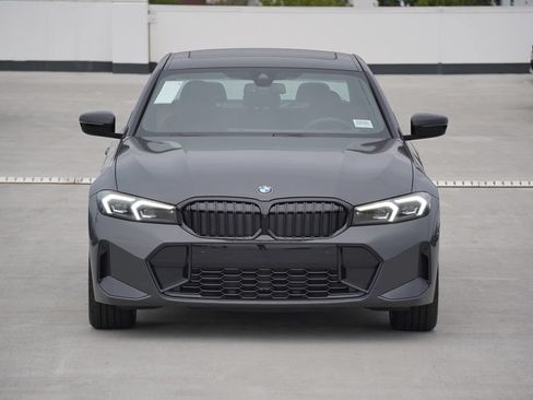 Used 2026 BMW 330i xDrive Sedan w/ M Sport Package AWD/4WD image 2