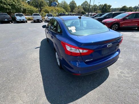 Used 2012 Ford Focus SE FWD image 14