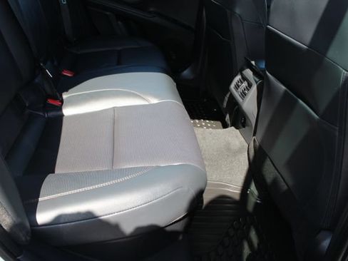 Certified 2025 Toyota Camry XLE FWD image 25