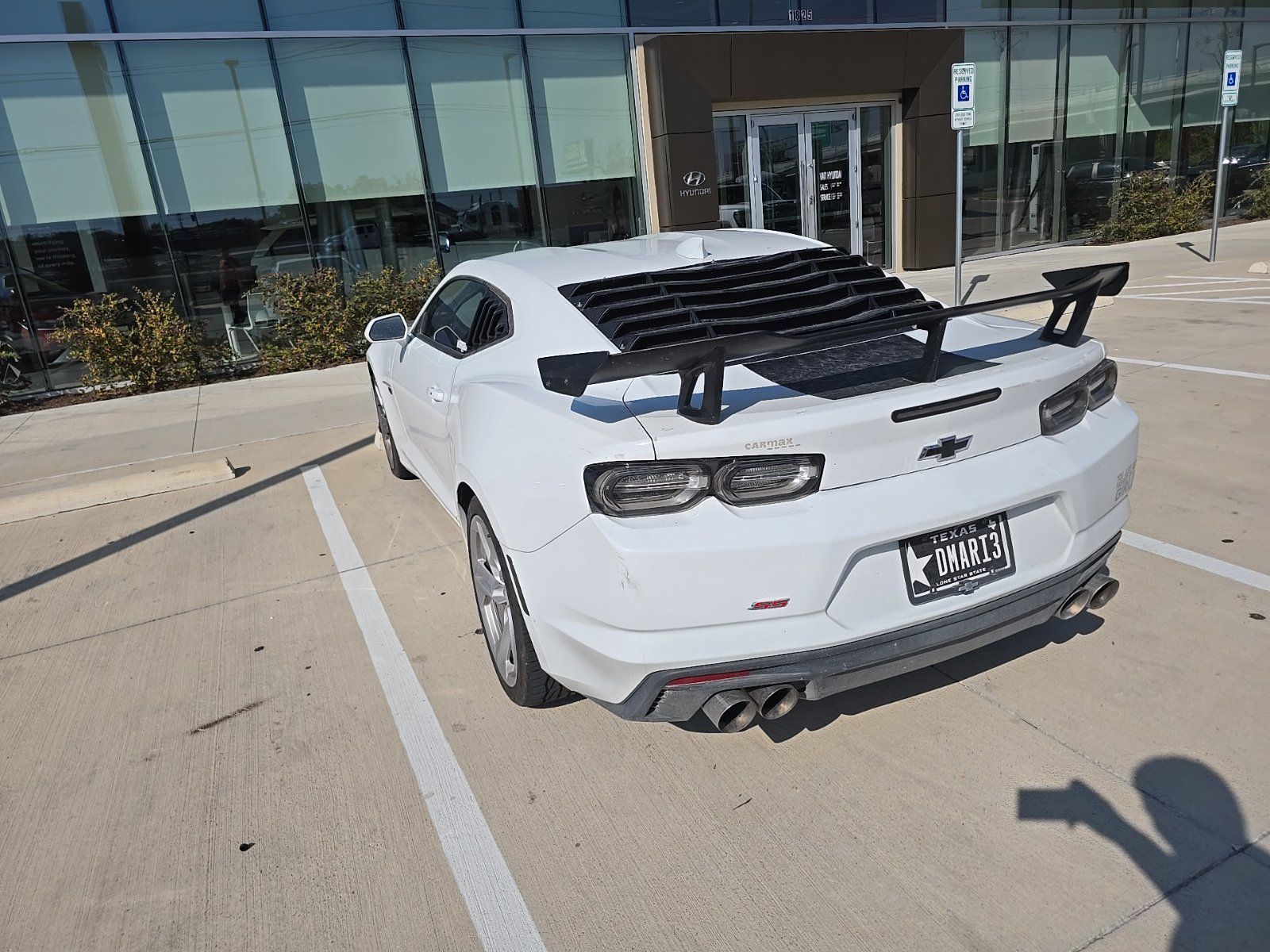 Used 2024 Chevrolet Camaro SS RWD image 9