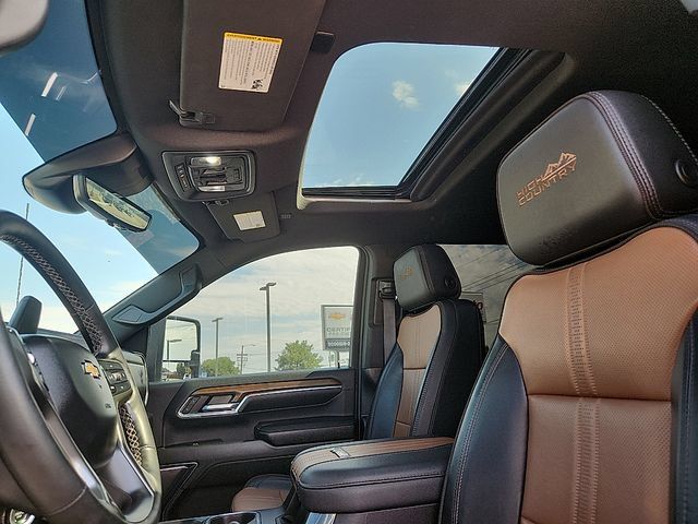 Certified 2024 Chevrolet Silverado 3500 High Country w/ High Country Premium Package AWD/4WD image 13