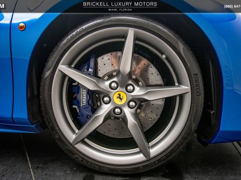 Used 2017 Ferrari 488 Spider RWD image 38