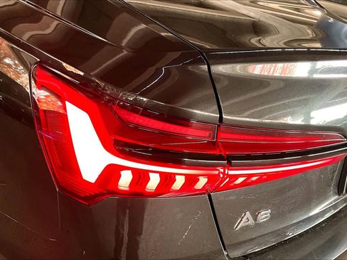 Used 2021 Audi A6 2.0T Premium w/ Convenience Package image 29