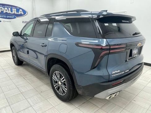 New 2026 Chevrolet Traverse LT image 18