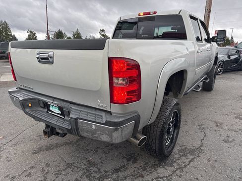 Used 2012 Chevrolet Silverado 2500 LTZ w/ LTZ Plus Package image 6