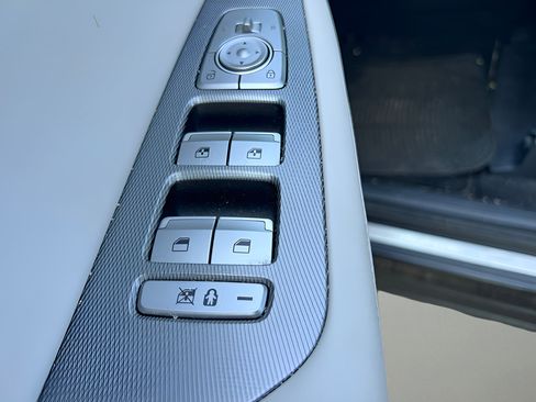 Used 2021 Hyundai Palisade Limited AWD/4WD image 18