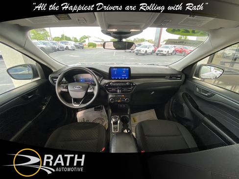 Used 2024 Ford Escape Active FWD image 17