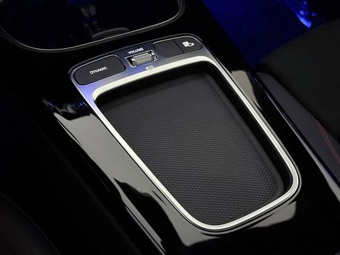 Used 2024 Mercedes-Benz CLA 35 AMG 4MATIC image 39