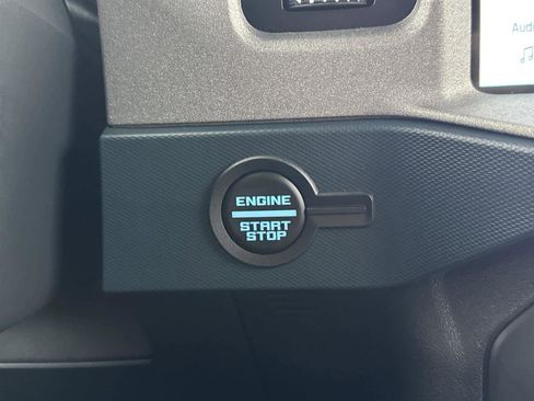 Used 2024 Ford Bronco Outer Banks image 32