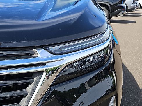 Used 2024 Chevrolet Equinox LT FWD image 9
