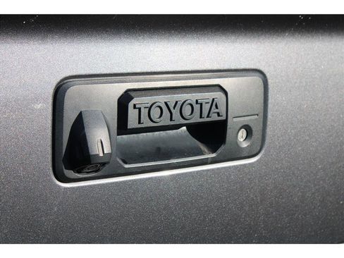 Used 2019 Toyota Tundra SR5 w/ SR5 Upgrade Package image 38