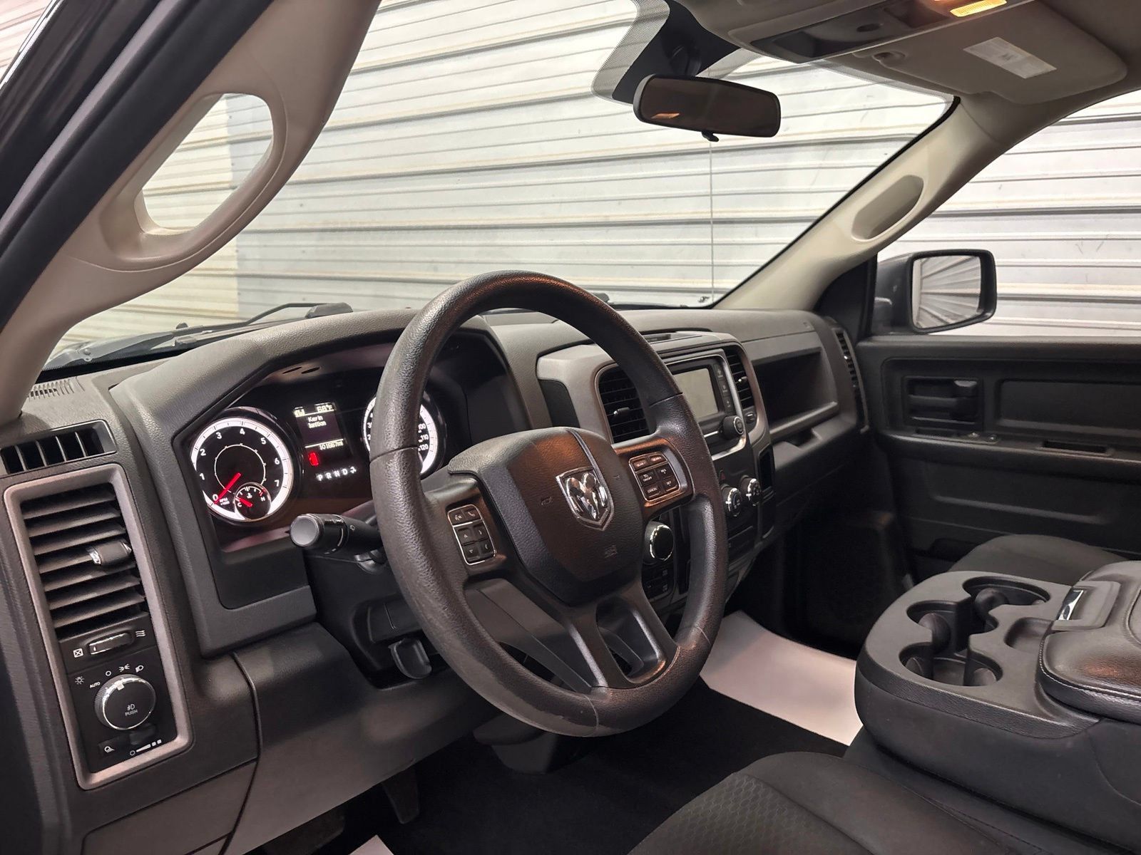 Used 2018 RAM 1500 Express w/ Black Ram 1500 Express Group AWD/4WD image 10