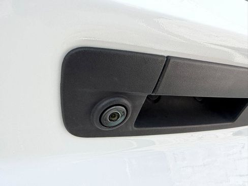 Used 2020 RAM 1500 Tradesman w/ Tradesman SXT Package image 18