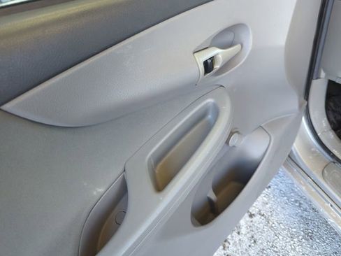 Used 2009 Toyota Corolla Base image 13