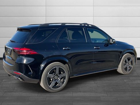 Used 2025 Mercedes-Benz GLE 350 4MATIC image 3
