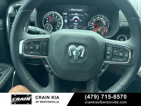 Used 2025 RAM 1500 Laramie AWD/4WD image 27