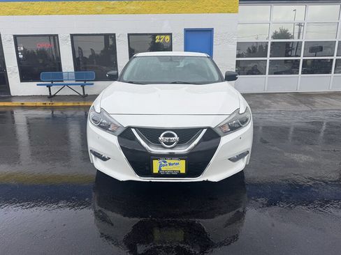 Used 2017 Nissan Maxima 3.5 SV FWD image 2