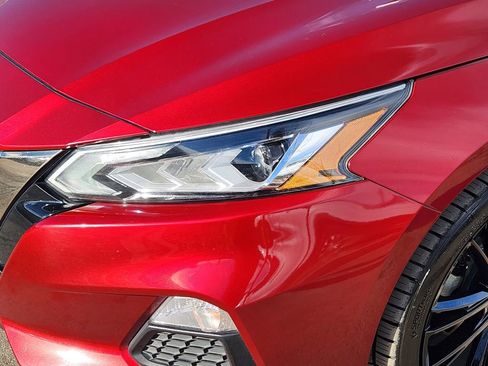 Used 2020 Nissan Altima 2.5 SR image 8
