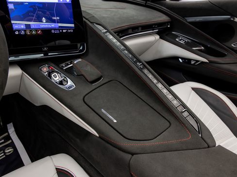 Used 2023 Chevrolet Corvette Stingray Premium Conv RWD image 52