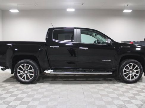 Used 2019 GMC Canyon Denali image 12