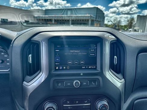 Used 2022 Chevrolet Silverado 1500 Custom w/ Safety Confidence Package image 25