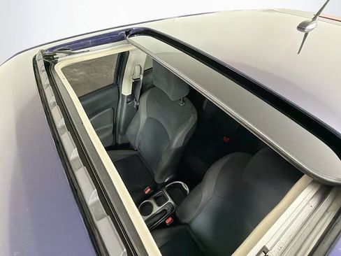 Used 2016 Nissan Juke SV image 21