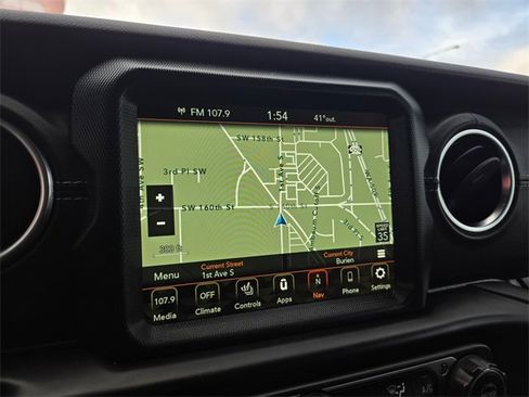 Used 2021 Jeep Wrangler Unlimited Sahara w/ Cold Weather Group image 22