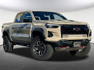 Used 2024 Chevrolet Colorado ZR2 w/ Safety Package video 2