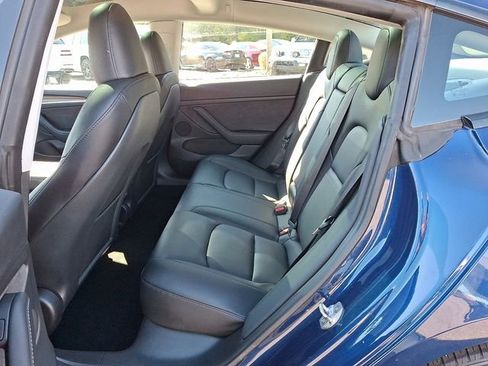 Used 2023 Tesla Model 3 Standard Range image 13