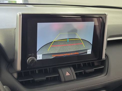 Used 2024 Toyota RAV4 LE FWD image 29