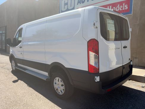 Used 2024 Ford Transit 250 Low Roof w/ Exterior Upgrade Package RWD image 8