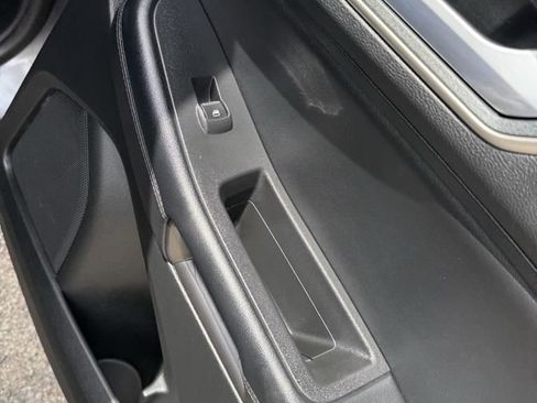 Used 2024 Ford Edge SEL image 31