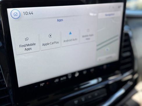 Used 2023 Ford Transit 350 XLT image 26