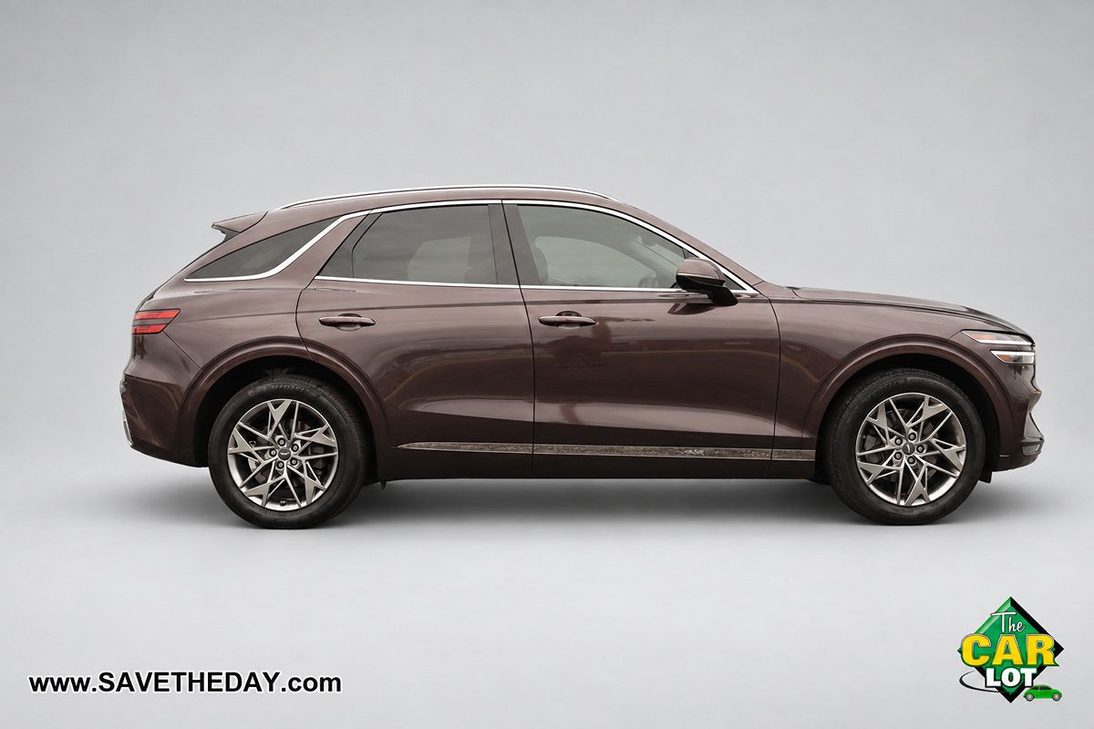 Used 2022 Genesis GV70 2.5T w/ Select Package AWD/4WD image 9