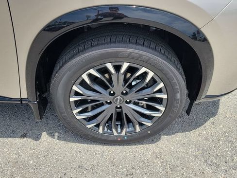 Certified 2026 Nissan Rogue Platinum AWD/4WD image 7