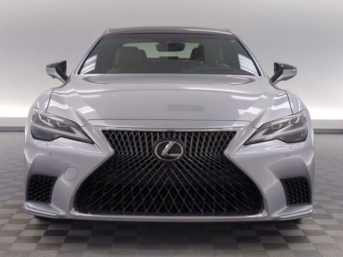 Used 2023 Lexus LS 500 w/ Interior Upgrade Package RWD image 6