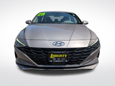 Certified 2023 Hyundai Elantra SEL w/ Convenience Package FWD image 9