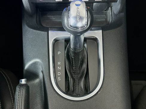 Used 2022 Ford Mustang Premium RWD image 25