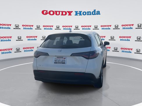 Certified 2023 Honda HR-V LX image 8