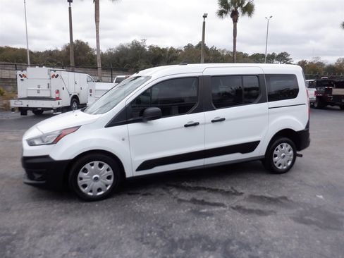 Used 2022 Ford Transit Connect XL image 5