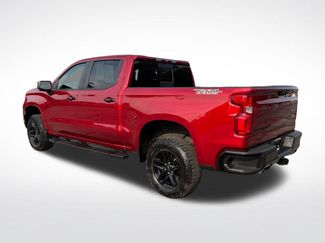 Used 2024 Chevrolet Silverado 1500 LT Trail Boss w/ LT Trail Boss Premium Package AWD/4WD video 3