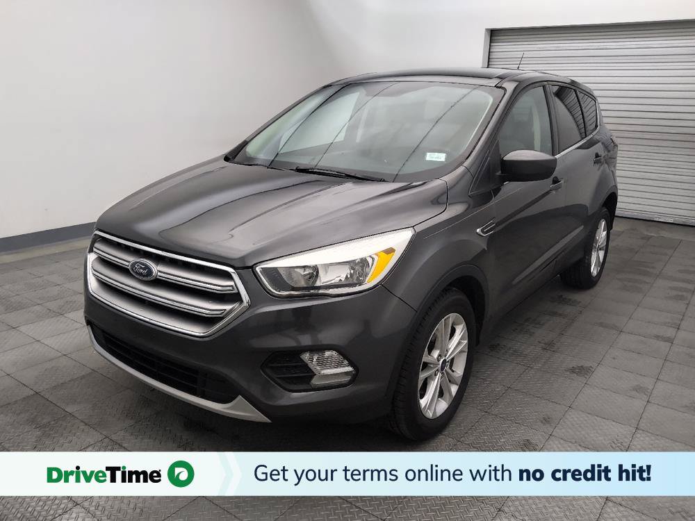 Used 2017 Ford Escape SE FWD image 1