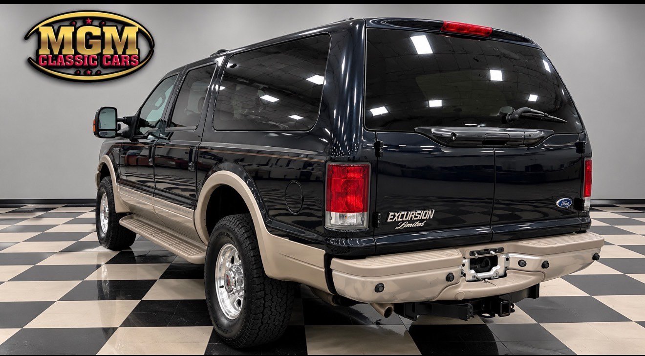 Used 2001 Ford Excursion Limited AWD/4WD image 5