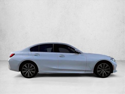 Used 2026 BMW 330i Sedan RWD image 5