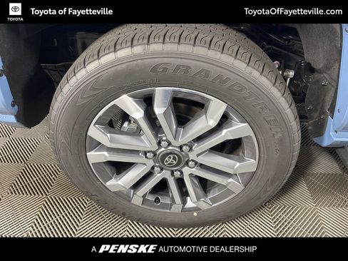 Used 2026 Toyota 4Runner Limited image 15