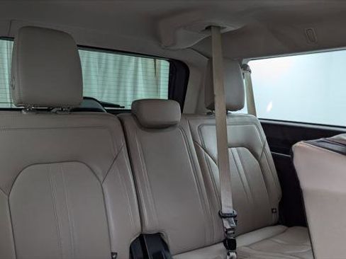 Used 2024 Ford Expedition Max Limited image 14