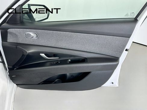 Used 2024 Hyundai Elantra Limited FWD image 36