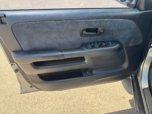 Used 2006 Honda CR-V EX image 10