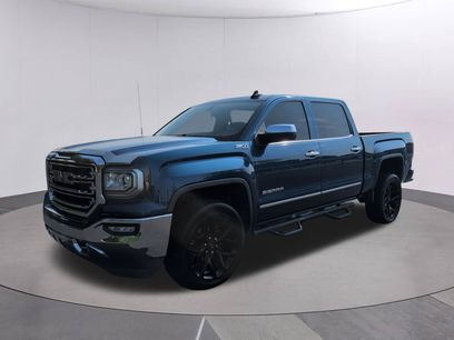 Used 2017 GMC Sierra 1500 SLT w/ SLT Premium Package